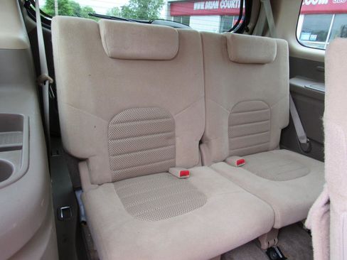Used 2011 Nissan Pathfinder SV w/ Protection Pkg AWD/4WD image 7