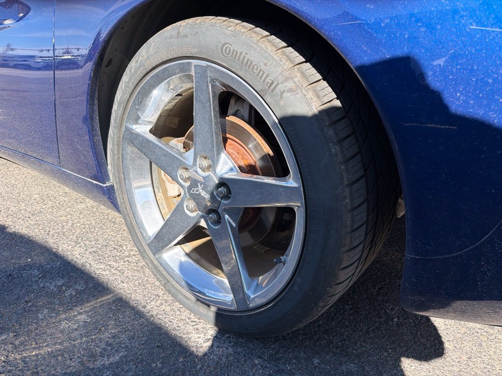 Used 2005 Chevrolet Corvette Coupe w/ Preferred Equipment Group RWD image 10