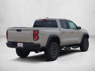 New 2026 Chevrolet Colorado ZR2 w/ Technology Package AWD/4WD video 2