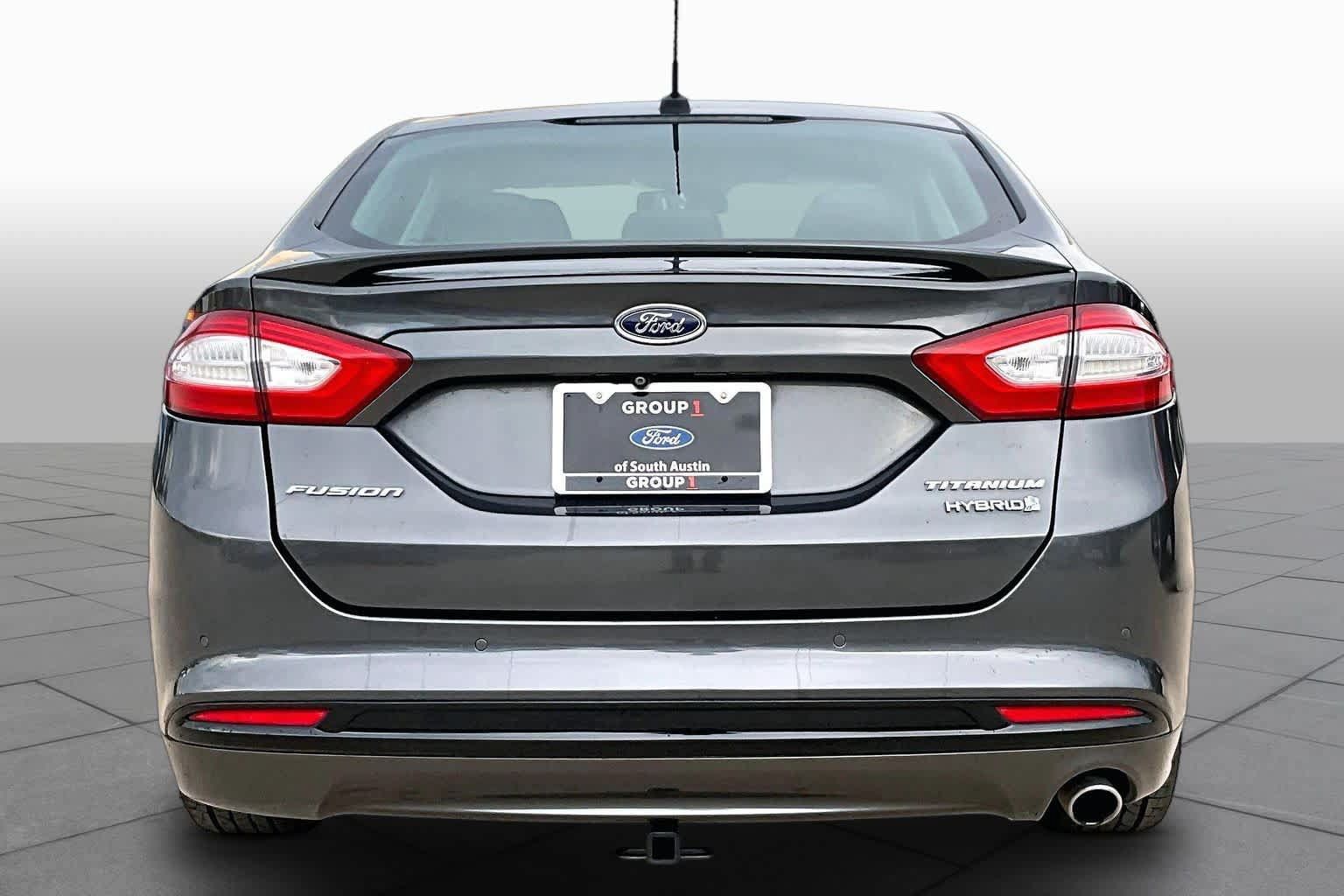 Used 2015 Ford Fusion Titanium FWD image 5