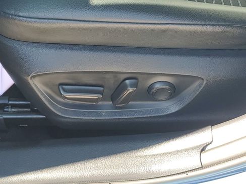 Certified 2023 Toyota Camry SE FWD image 16