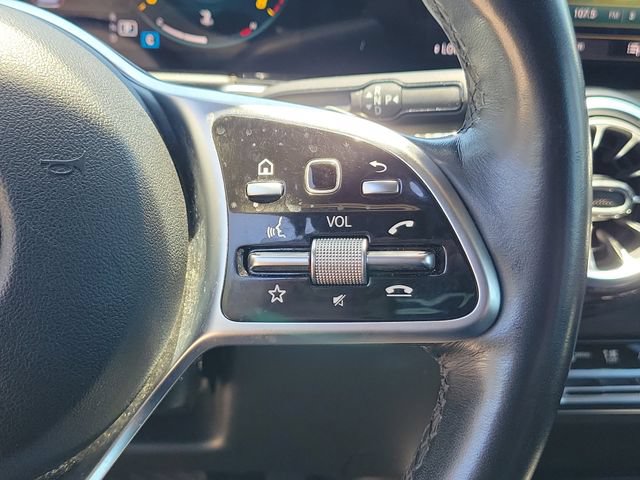 Used 2023 Mercedes-Benz GLB 250 4MATIC w/ Premium Package image 25