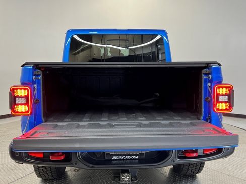 Certified 2020 Jeep Gladiator Rubicon image 9
