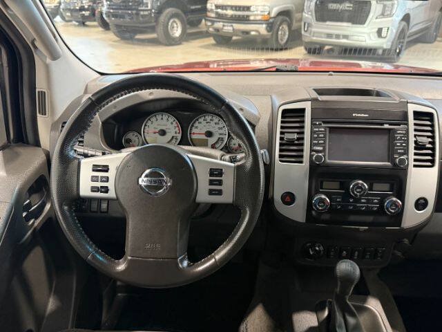 Used 2016 Nissan Frontier PRO-4X AWD/4WD image 21