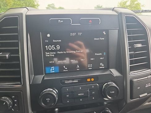 Used 2019 Ford F250 XLT w/ XLT Premium Package AWD/4WD image 17
