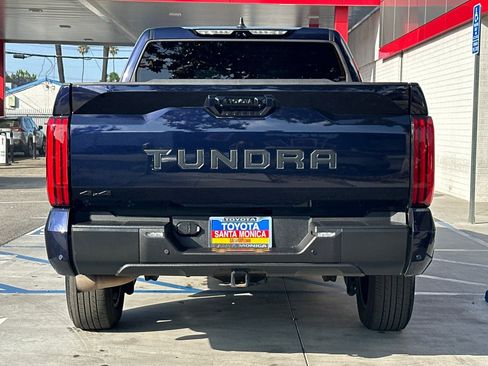Used 2025 Toyota Tundra Limited AWD/4WD image 5