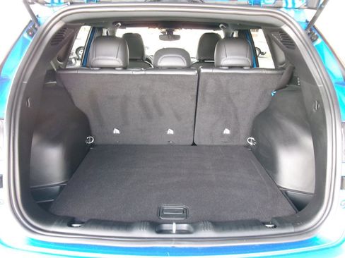 Used 2025 Jeep Compass Latitude image 46