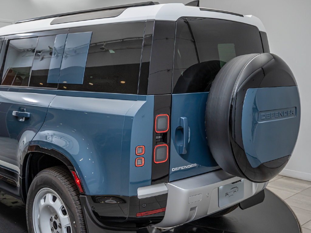 New 2026 Land Rover Defender 110 S AWD/4WD image 19