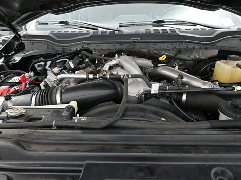 Used 2022 Ford F250 Lariat w/ Lariat Ultimate Package AWD/4WD image 39