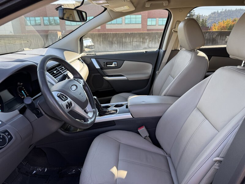 Used 2013 Ford Edge SEL AWD/4WD image 11