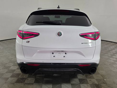 Used 2024 Alfa Romeo Stelvio Veloce AWD/4WD image 6