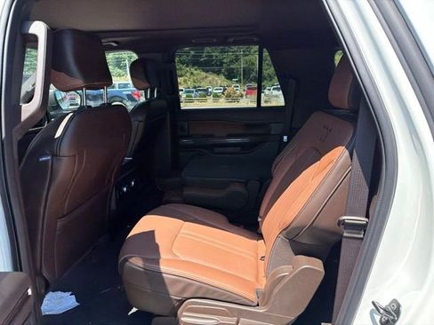 Used 2024 Ford Expedition Max King Ranch AWD/4WD image 15