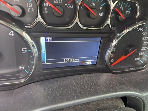 Used 2017 Chevrolet Silverado 1500 LT w/ All Star Edition image 5