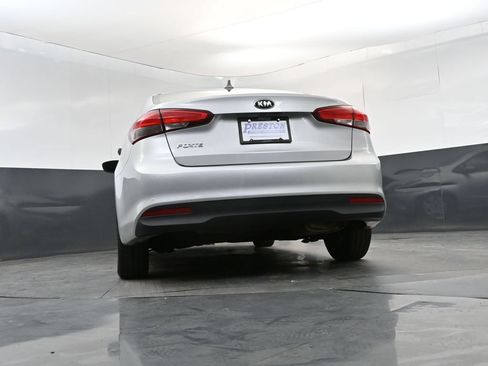 Used 2017 Kia Forte LX FWD image 22