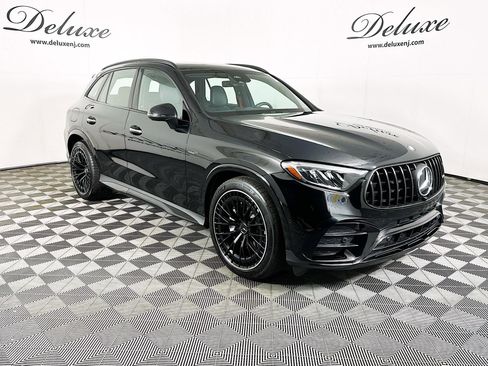 Used 2024 Mercedes-Benz GLC 43 AMG 4MATIC image 1