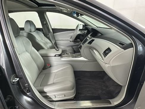 Used 2018 Acura RLX w/ Technology Package FWD image 30