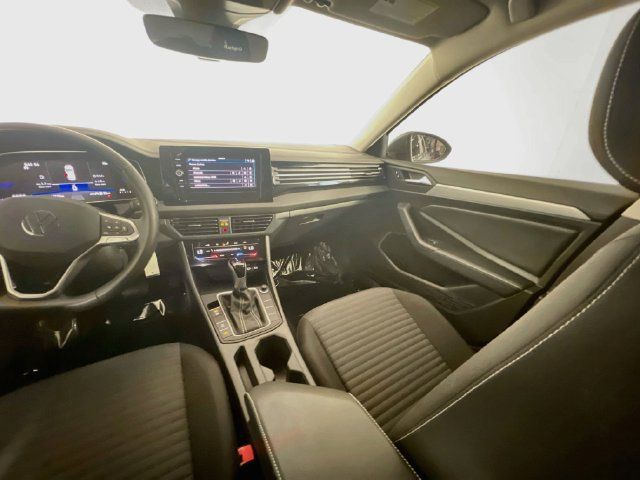 Used 2025 Volkswagen Jetta S FWD image 19