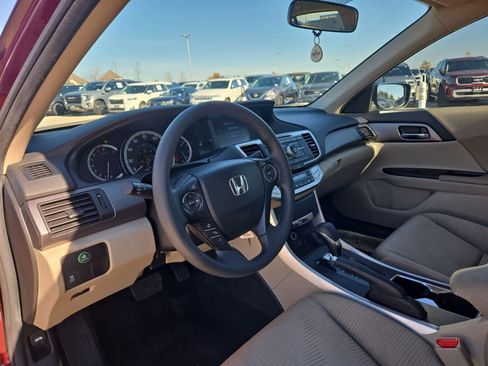Used 2014 Honda Accord LX image 2