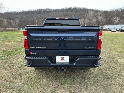 Used 2022 Chevrolet Silverado 1500 Custom image 23