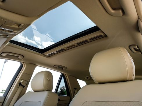 Used 2013 Mercedes-Benz ML 350 2WD image 4