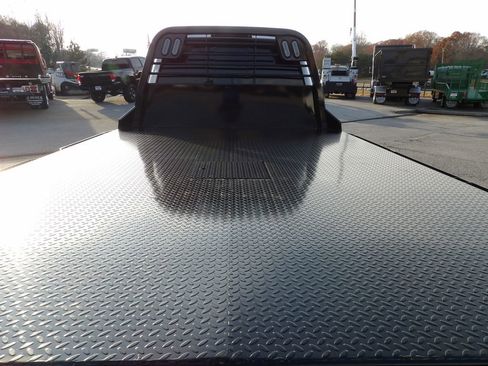 Used 2024 Ford F550 4x4 Crew Cab Super Duty image 49