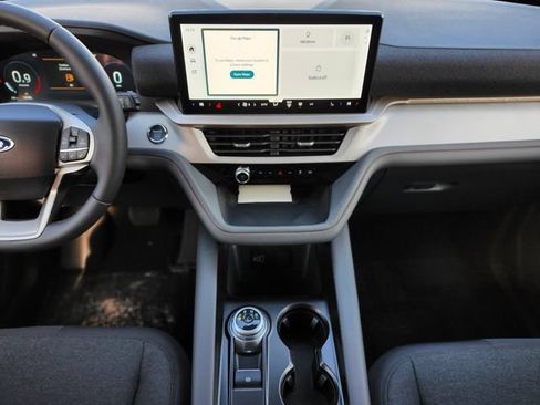 New 2026 Ford Explorer Active AWD/4WD image 14