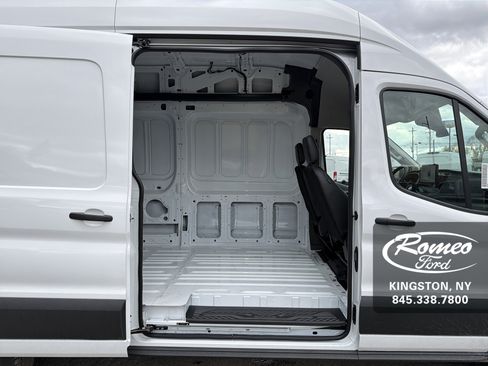 New 2026 Ford Transit 250 148 High Roof image 27