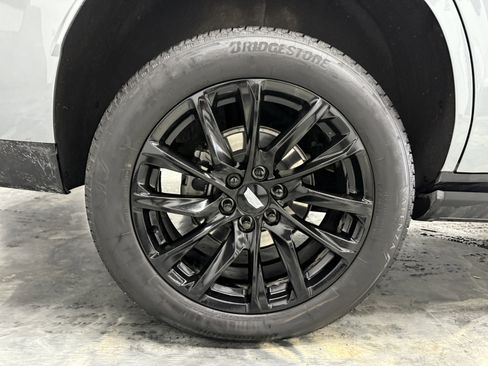 Used 2024 Cadillac Escalade Sport Platinum image 35