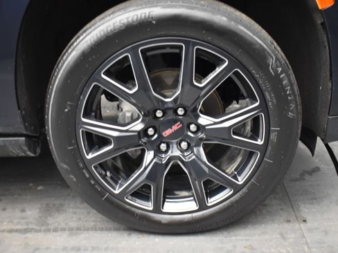 Used 2023 GMC Yukon XL Denali w/ Denali Reserve Package image 20