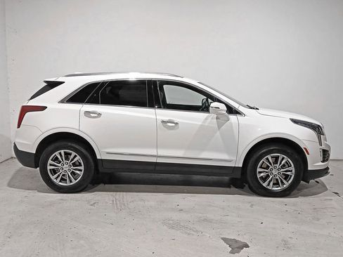 Certified 2023 Cadillac XT5 Premium Luxury image 7
