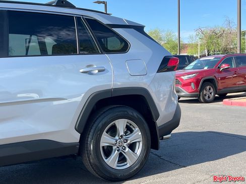 Certified 2024 Toyota RAV4 XLE w/ Convenience Package AWD/4WD image 11