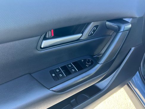 Used 2024 MAZDA CX-50 AWD 2.5 S w/ Premium Package image 13