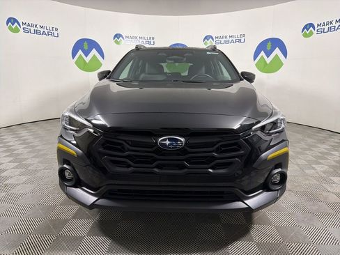 Certified 2025 Subaru Crosstrek 2.5i Sport w/ Crosstrek Mirror Package image 2