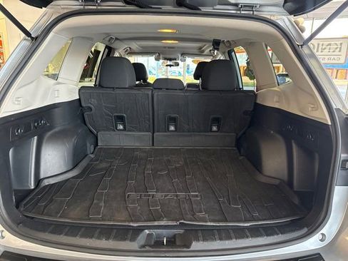 Used 2019 Subaru Forester Premium image 11