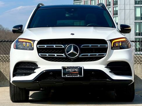 Certified 2023 Mercedes-Benz GLS 450 4MATIC image 4