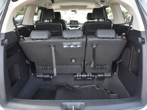 Used 2026 Honda Odyssey EX-L image 17