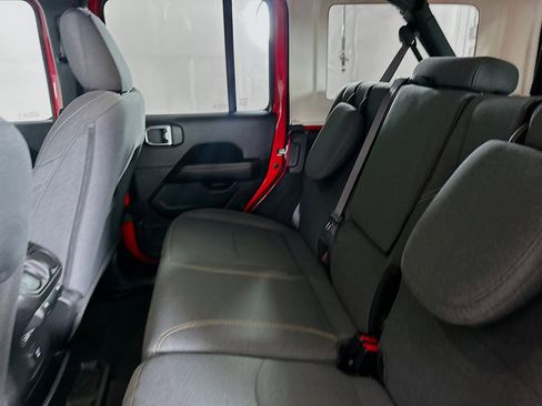 Used 2025 Jeep Wrangler Sahara w/ Safety Group image 26