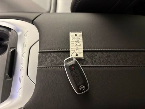 Used 2025 Nissan Armada SV image 21