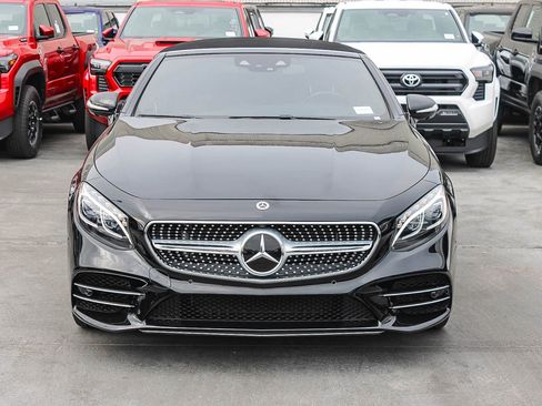 Used 2019 Mercedes-Benz S 560 Cabriolet image 2