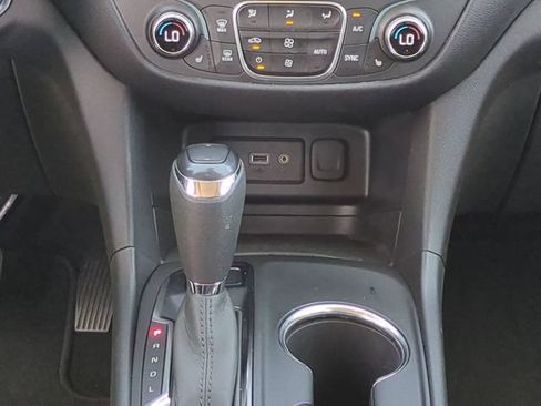 Used 2020 Chevrolet Equinox LT AWD/4WD image 21