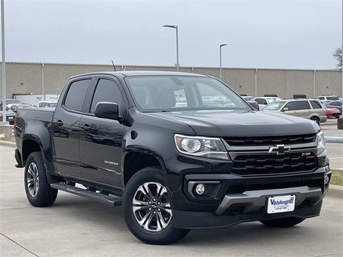 Used 2022 Chevrolet Colorado Z71 image 2