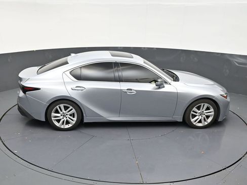 Used 2023 Lexus IS 300 w/ Comfort Package RWD image 18
