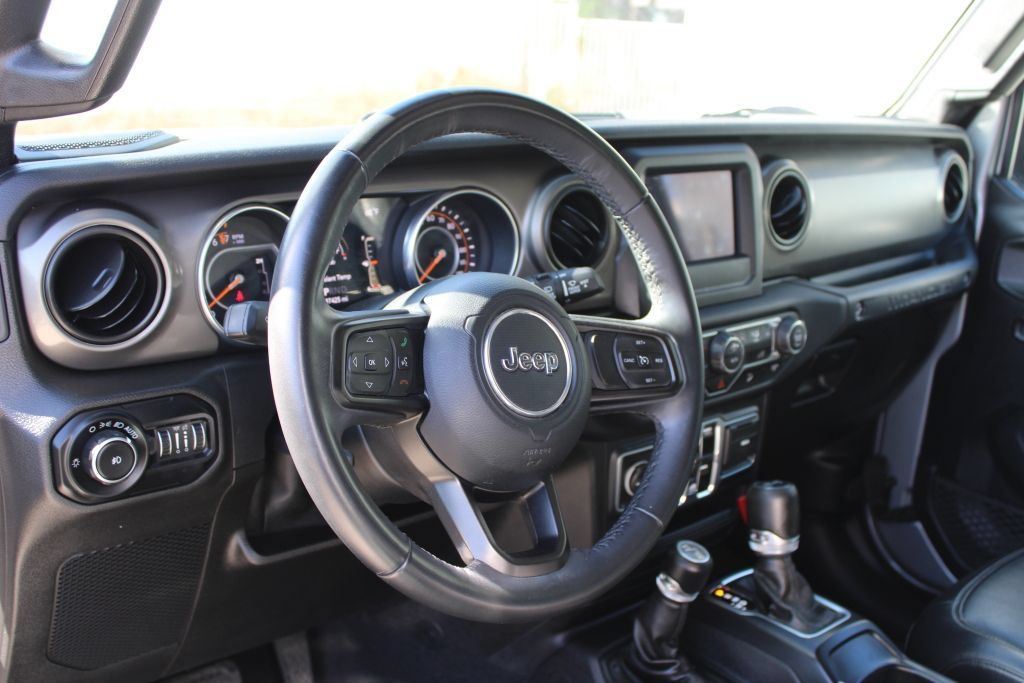 Used 2018 Jeep Wrangler Unlimited Sport S AWD/4WD image 26