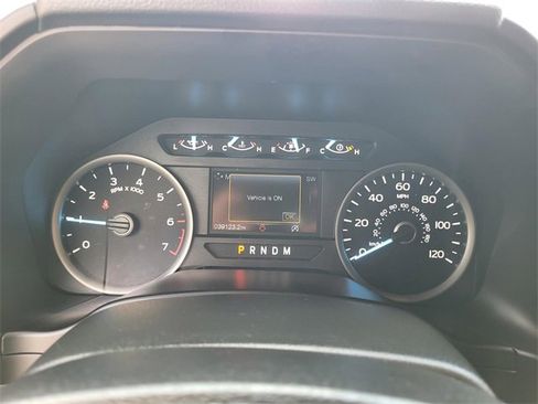 Used 2020 Ford F150 XLT w/ Equipment Group 302A Luxury image 4