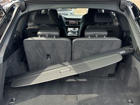 Used 2023 Audi SQ7 Prestige image 15