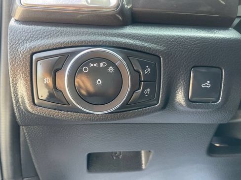 Used 2019 Ford Ranger Lariat w/ FX4 Off-Road Package AWD/4WD image 26
