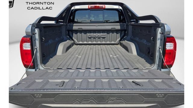 Used 2025 GMC Canyon AT4 w/ Nightfall Edition AWD/4WD image 36