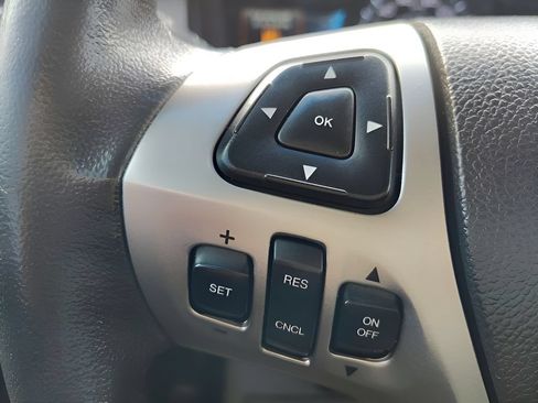 Certified 2019 Ford Flex Limited FWD image 18