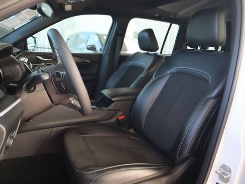 Used 2024 Jeep Grand Cherokee Altitude RWD image 29