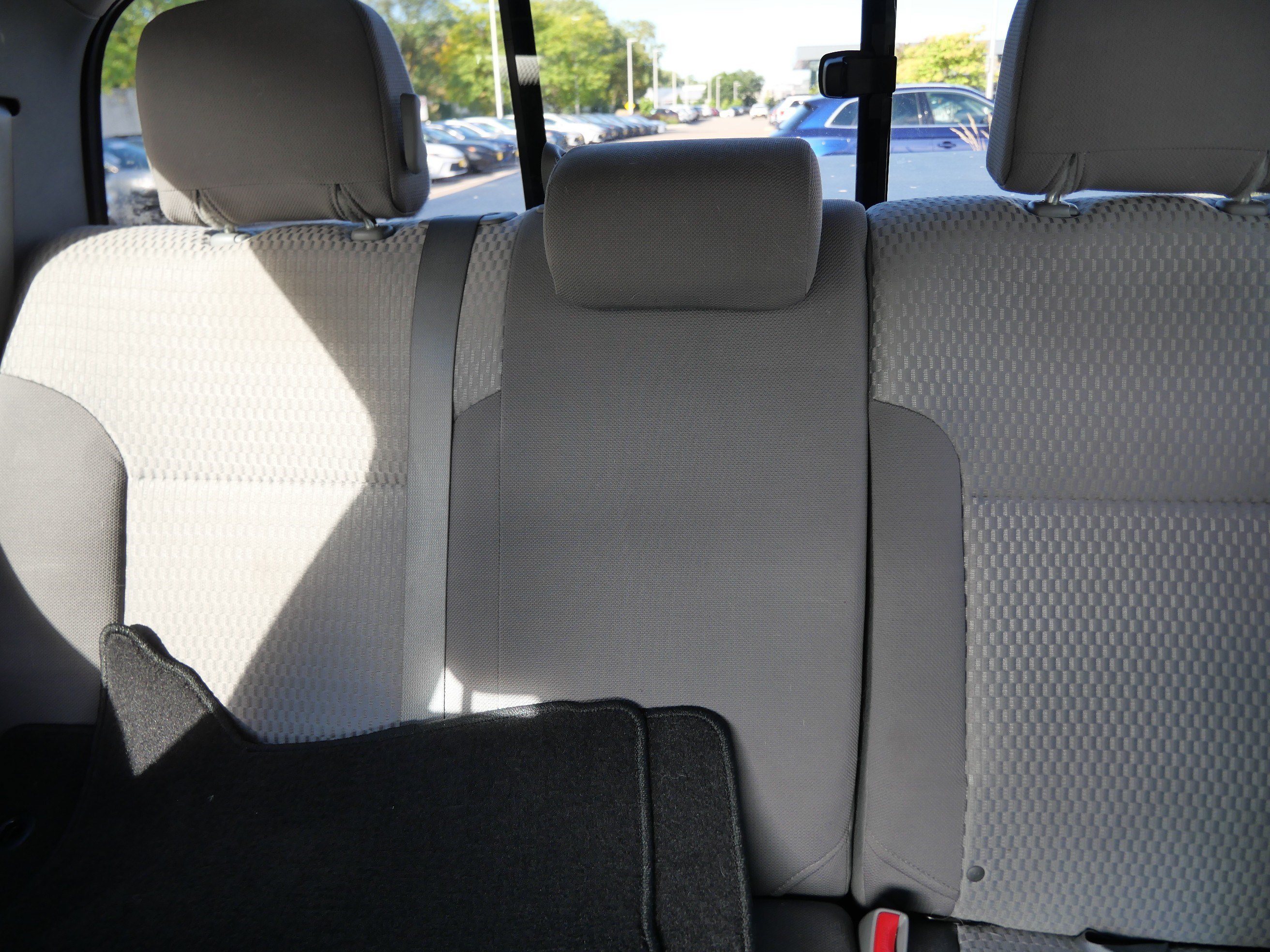 Used 2015 Toyota Tacoma 4x4 Double Cab w/ SR5 Package image 13